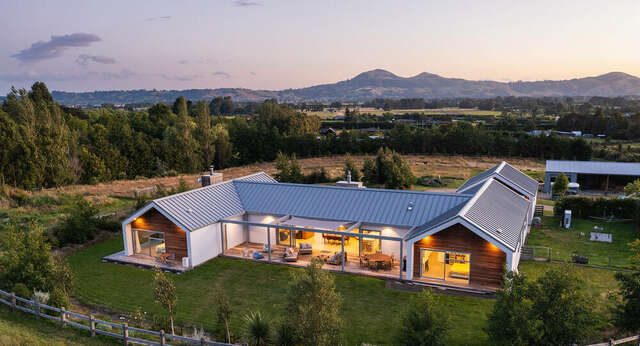 56 Tirohanga Road