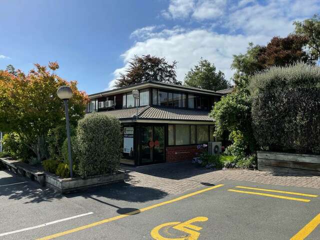 4 Howden Street