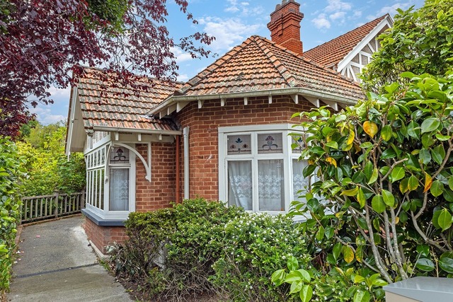 Room 15/526 George Street