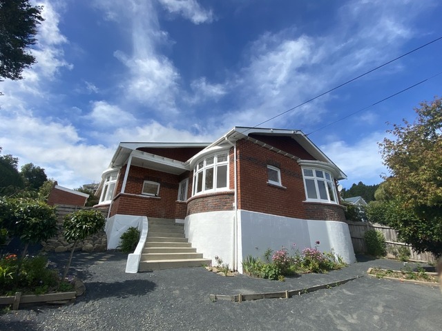34 Grandview Crescent