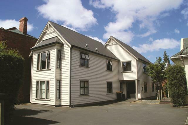 Room 5/1036A George Street